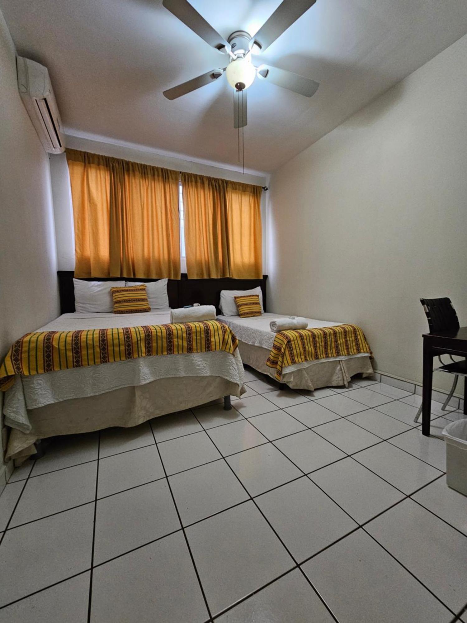 Hotel San Jose Hostal San Salvador Ngoại thất bức ảnh